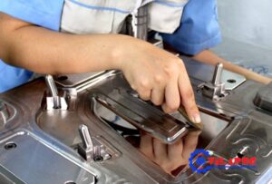 sửa khuôn ép nhựa